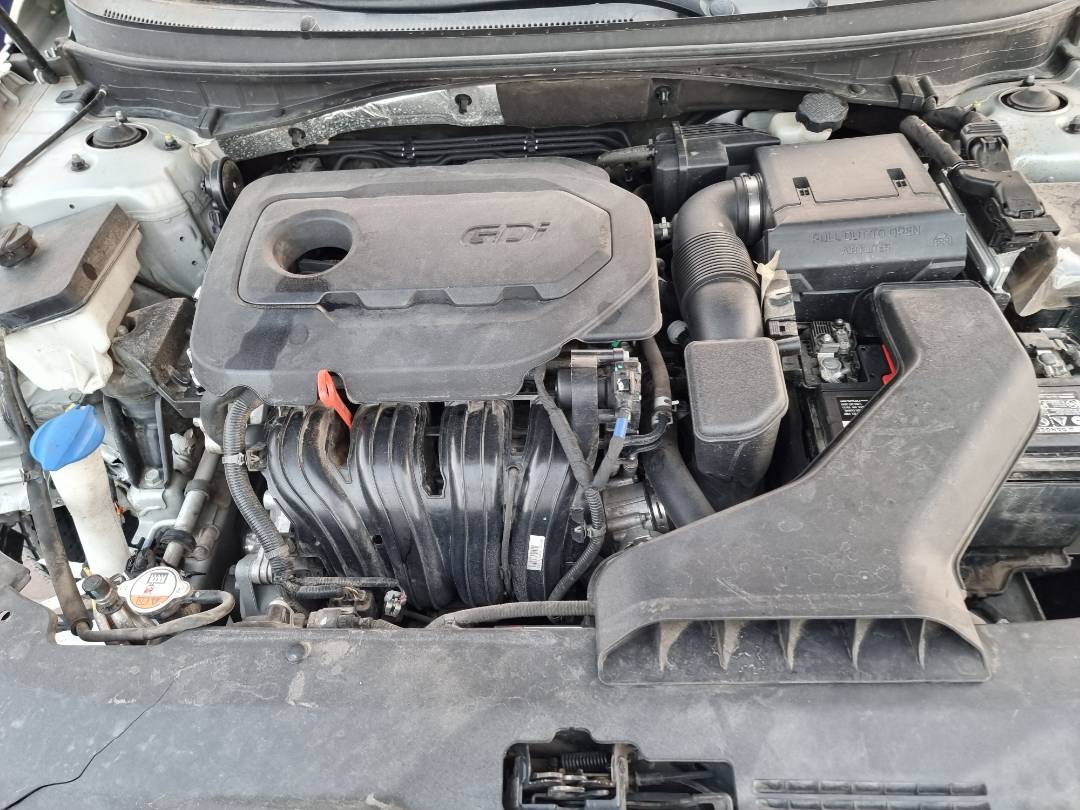 2018 HYUNDAI SONATA — 97323 Miles — Lot 28677 — Ind. 12 - Marhaba Auctions Used Cars - Image 9