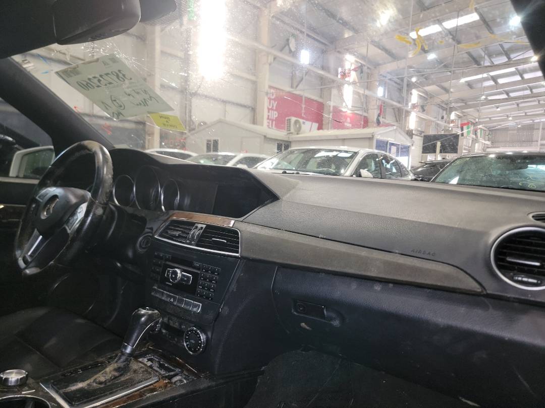 2012 MERCEDES BENZ C-250 — 184326 Miles — Lot 38725260 - Marhaba Auctions Used Cars - Image 4