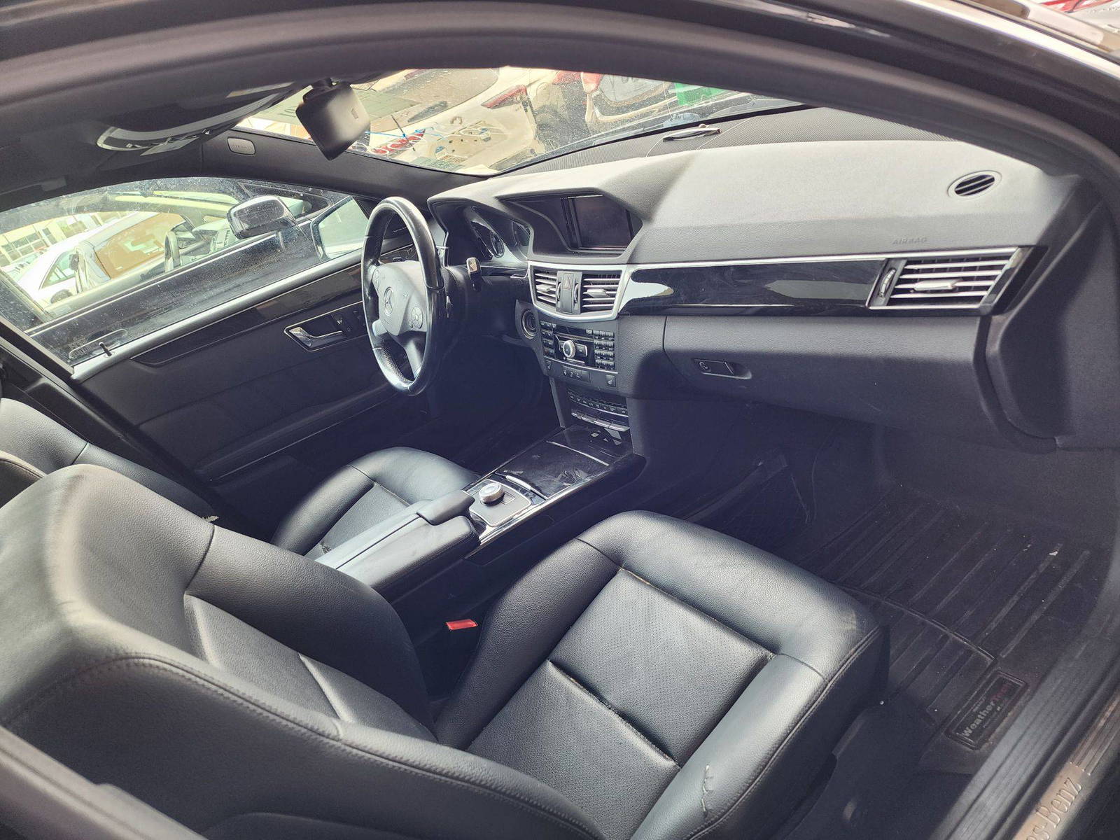 2011 MERCEDES BENZ E 350 — 158031 Miles — Lot 38403691 — Main - Marhaba Auctions Used Cars - Image 4
