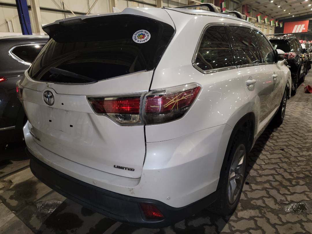 2015 TOYOTA HIGHLANDER — 94666` Miles — Lot 215421212 - Marhaba Auctions Used Cars - Image 4