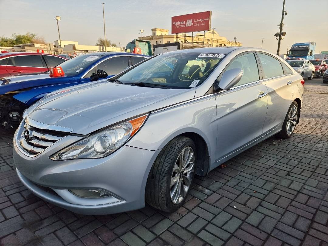 2011 HYUNDAI SONATA — 213328 Miles — Lot 215487 — Ind. 12 - Marhaba Auctions Used Cars - Image 4