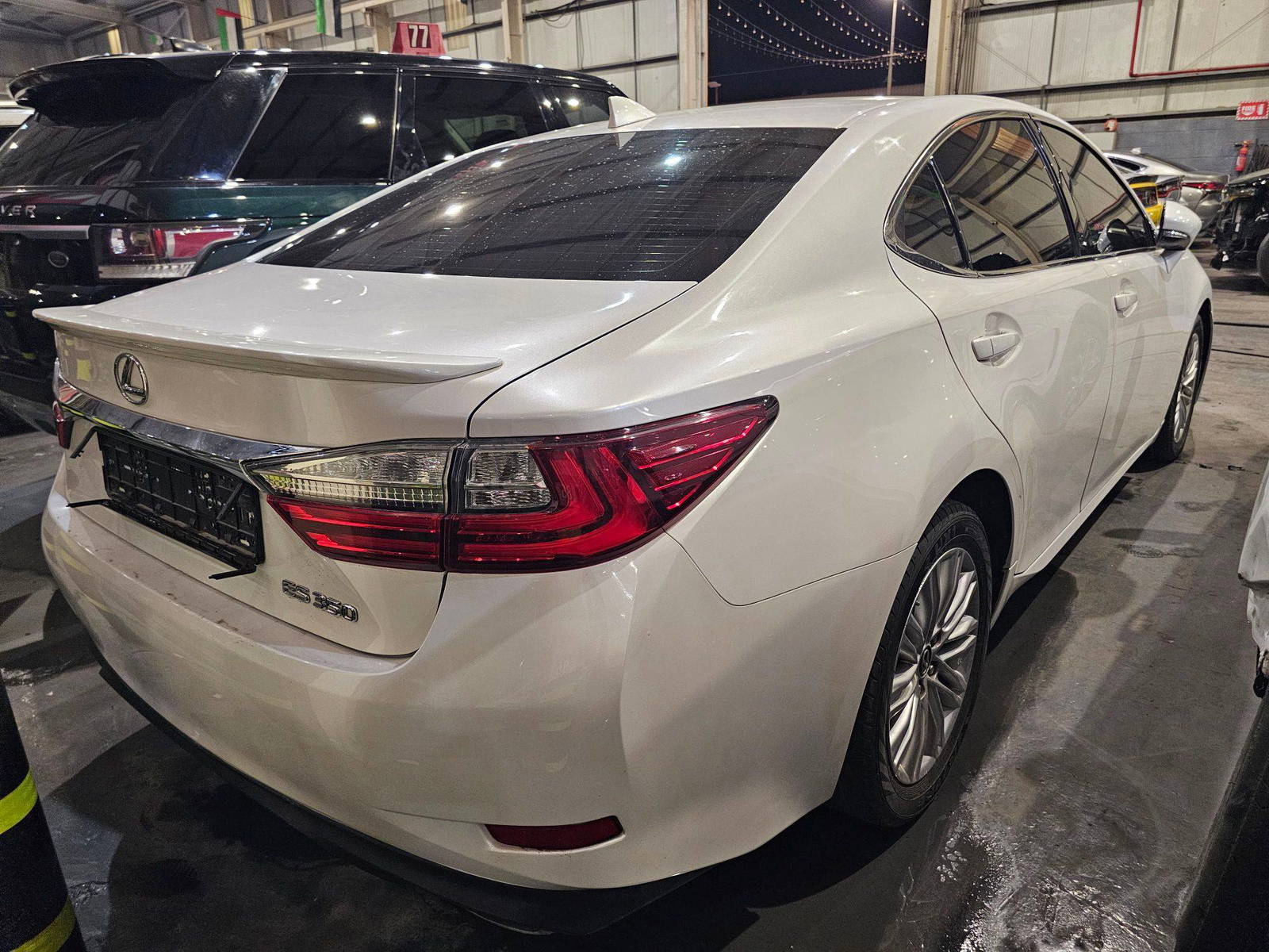 LEXUS ES 300 2018 - Marhaba Auction Used Cars - Image 5