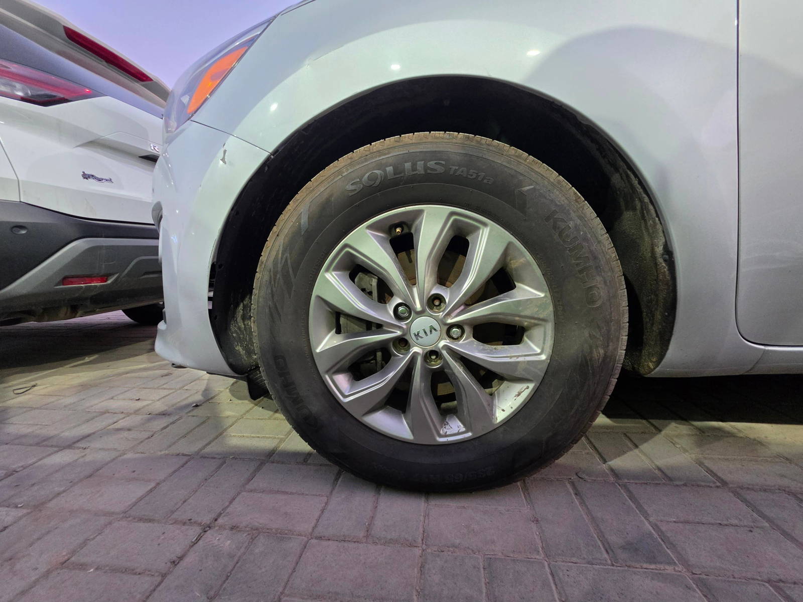 2019 KIA SEDONA — 150863 Miles — Lot 538456 - Marhaba Auctions Used Cars - Image 13