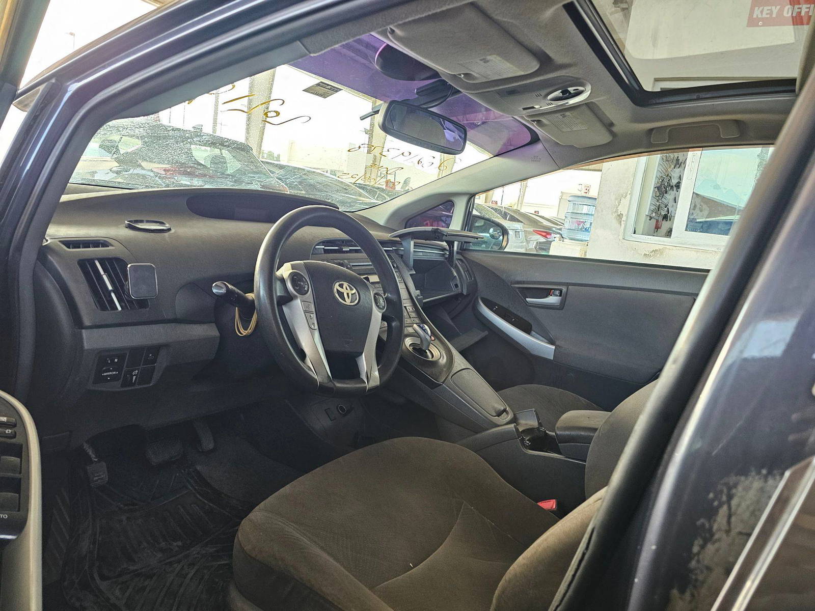 TOYOTA PRIUS 2010 - Marhaba Auction Used Cars - Image 8