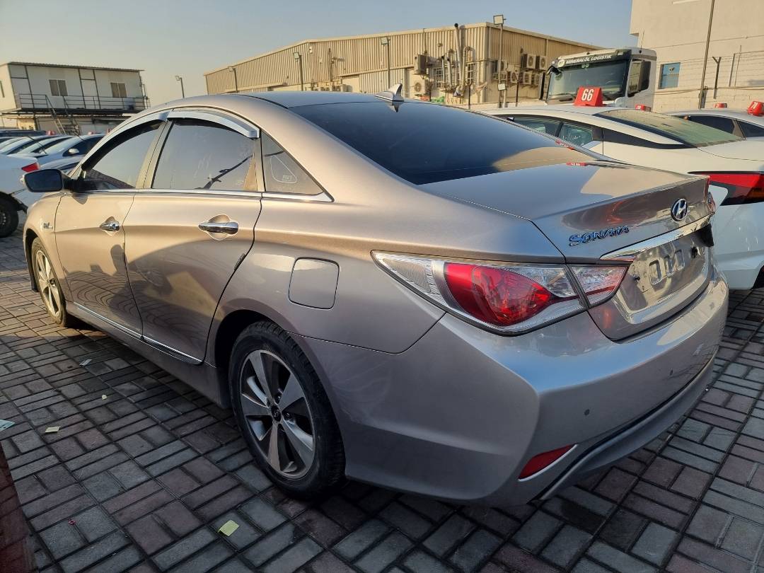 2012 HYUNDAI SONATA — 260106 KM — Lot 215478 — Main - Marhaba Auctions Used Cars - Image 5