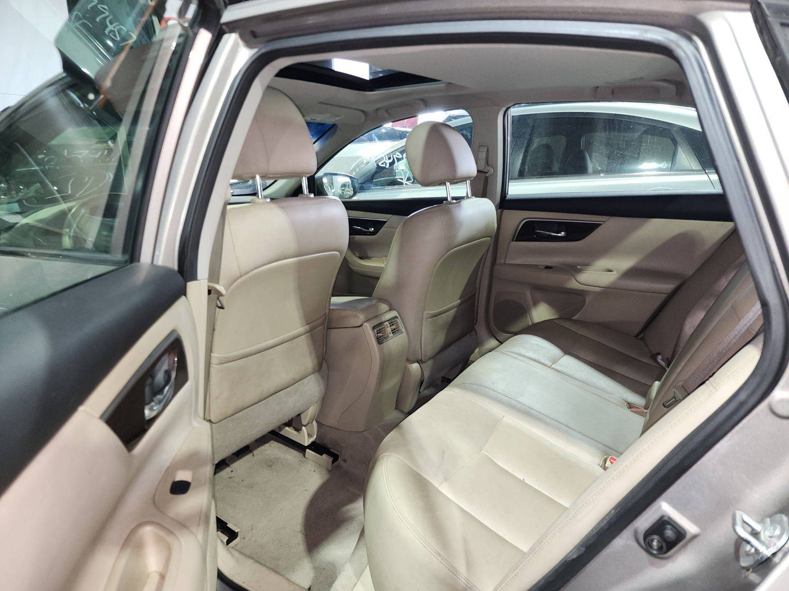 2014 NISSAN ALTIMA — 205718 Miles — Lot 42199457 — Al Quoz - Marhaba Auctions Used Cars - Image 7