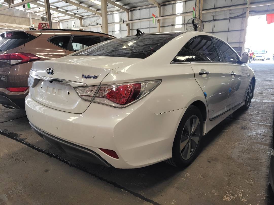 2012 HYUNDAI SONATA — 72291 KM — Lot 014481 — Main - Marhaba Auctions Used Cars - Image 3