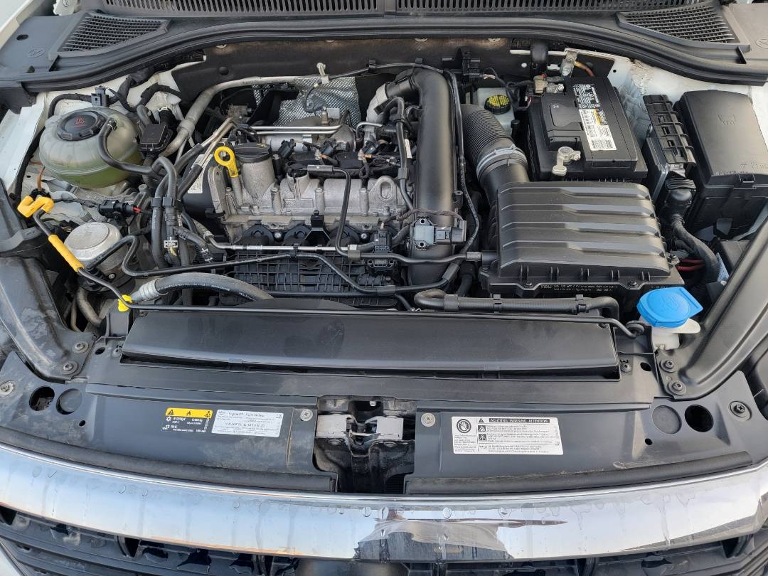 2019 VOLKSWAGEN JETTA — 116007 Miles — Lot M171976 — Main - Marhaba Auctions Used Cars - Image 12