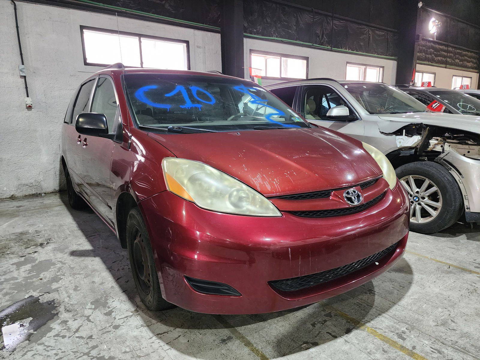 2010 TOYOTA SIENNA — 183253 Miles — Lot 2851452 — Al Quoz - Marhaba Auctions Used Cars - Image 7