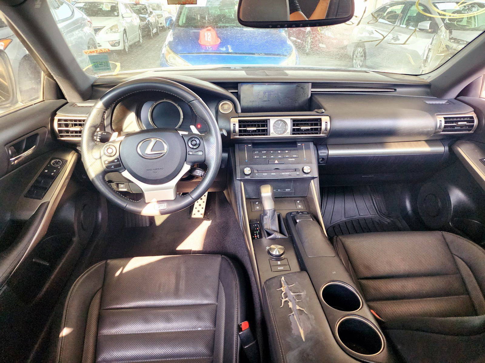 2015 LEXUS IS 250 — 117 576 Miles — Lot 5015859 — Souq - Marhaba Auctions Used Cars - Image 7