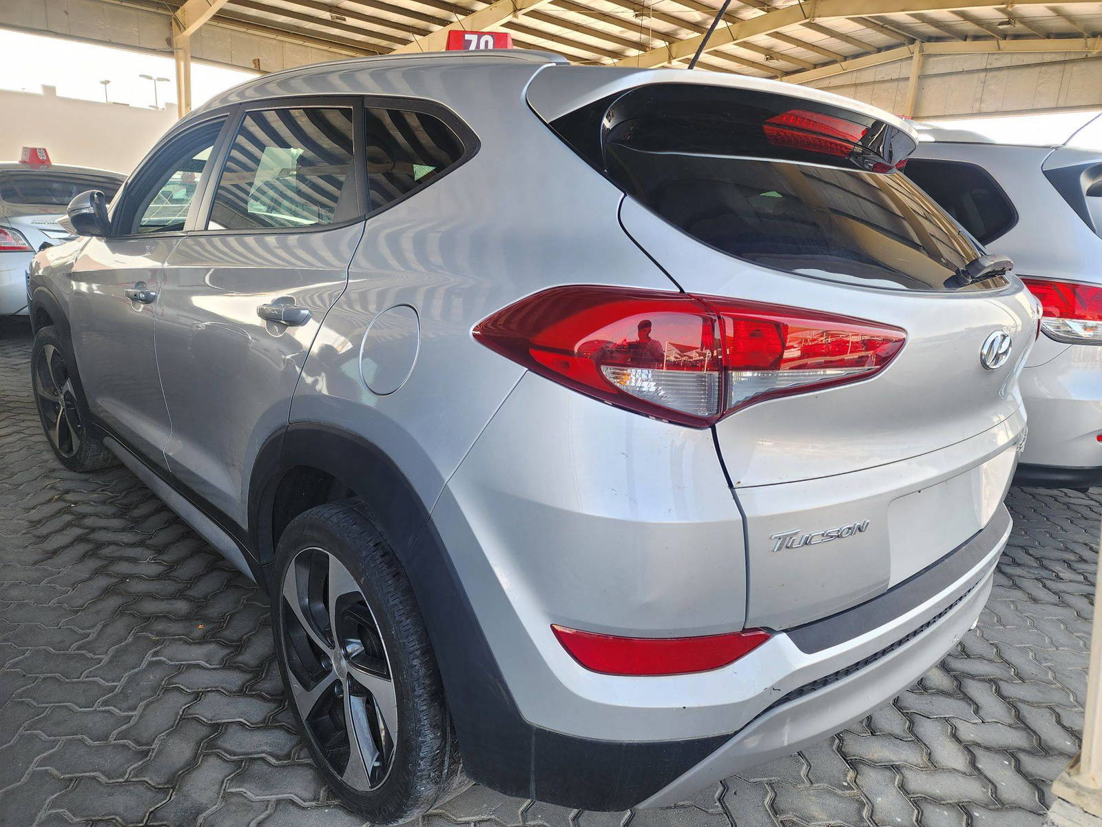 2017 HYUNDAI TUCSON — 72967 Miles — Lot 68653103 - Marhaba Auctions Used Cars - Image 10