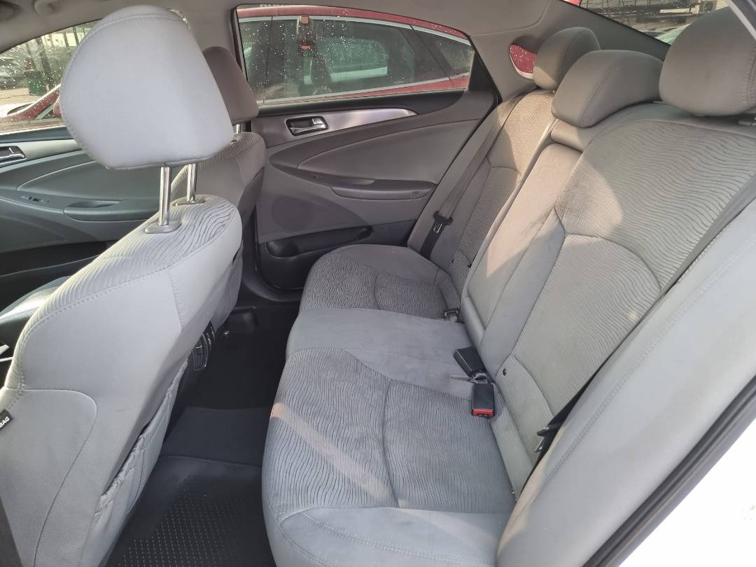 2012 HYUNDAI SONATA — 194715 Miles — Lot 124578 — Ind. 12 - Marhaba Auctions Used Cars - Image 6