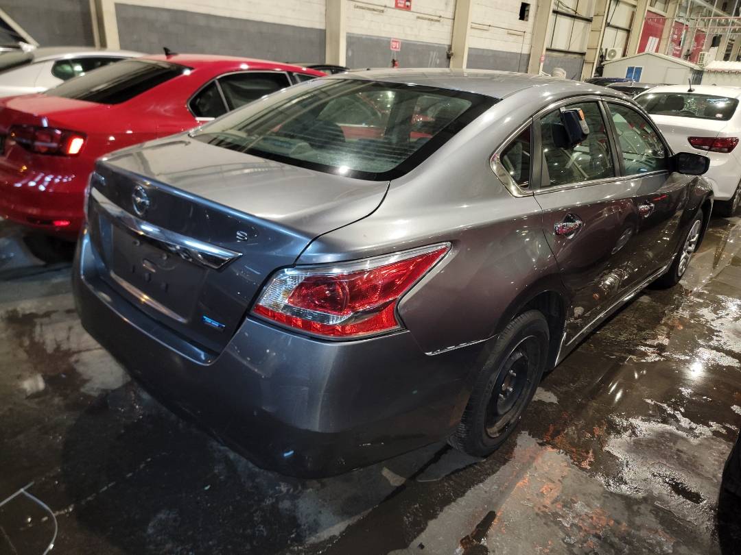 2014 NISSAN ALTIMA — 224780 Miles — Lot 65392683 - Marhaba Auctions Used Cars - Image 4