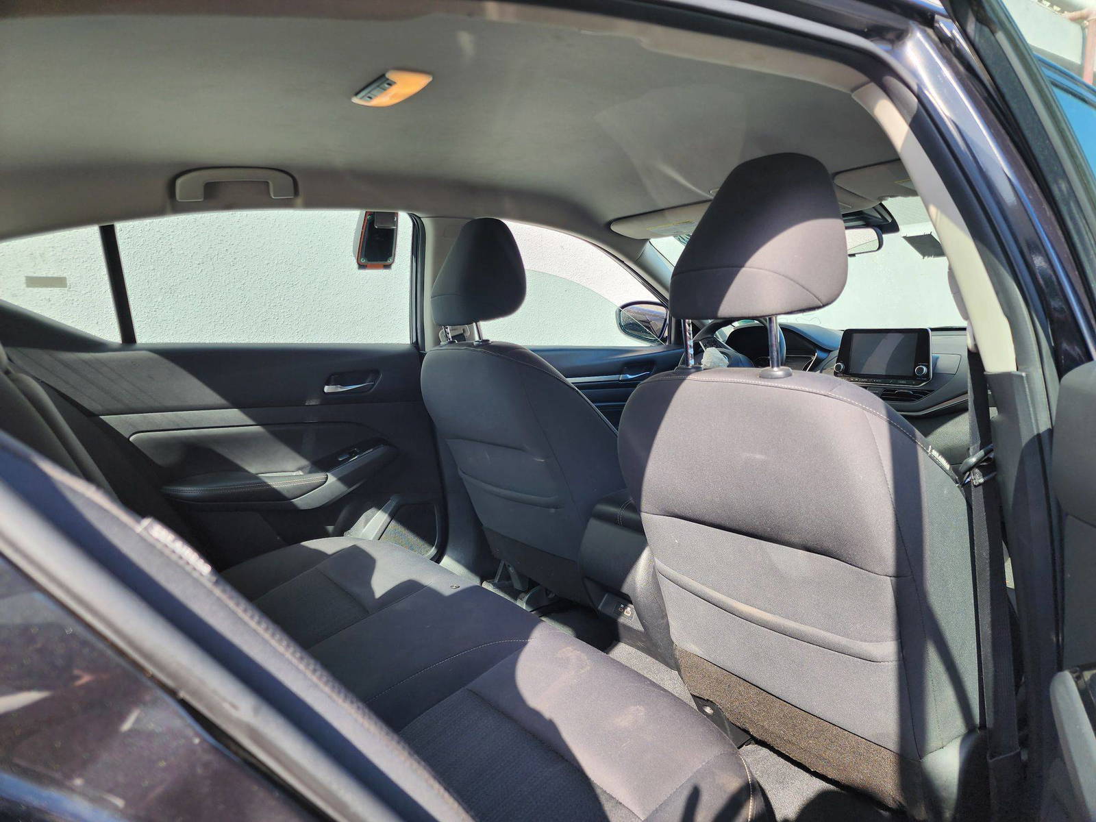 2021 NISSAN ALTIMA — 79548 Miles — Lot 85089674 — Al Quoz - Marhaba Auctions Used Cars - Image 7