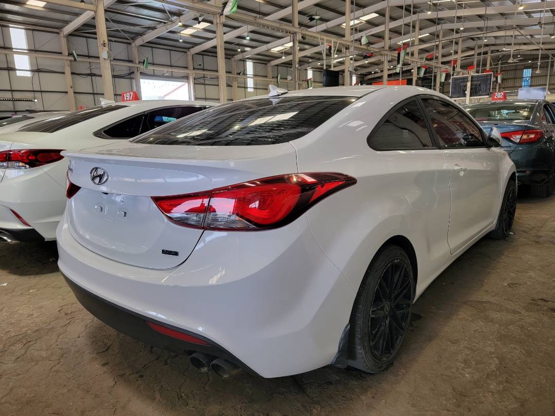 2014 HYUNDAI ELANTRA — 136083 Miles — Lot EU028133 — Main - Marhaba Auctions Used Cars - Image 3