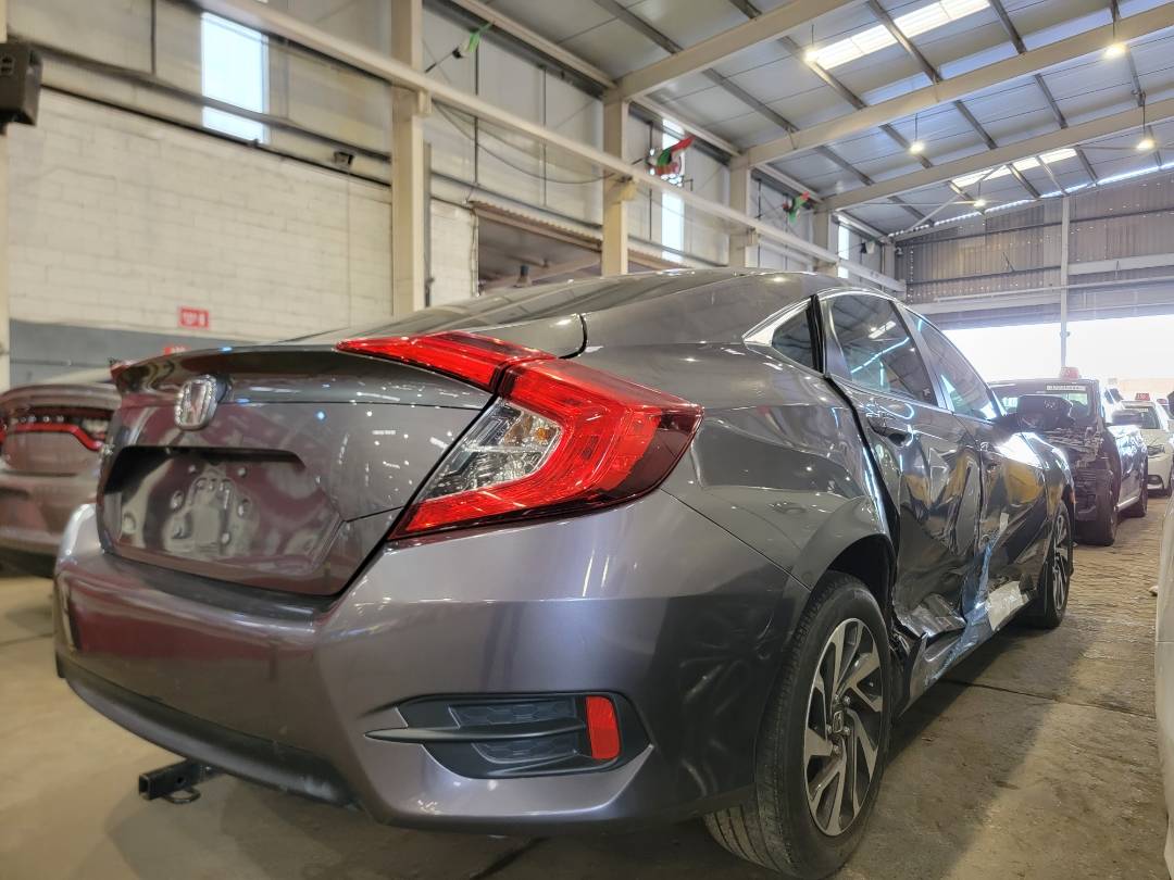 2017 HONDA CIVIC — 84808 Miles — Lot HH037571 - Marhaba Auctions Used Cars - Image 3
