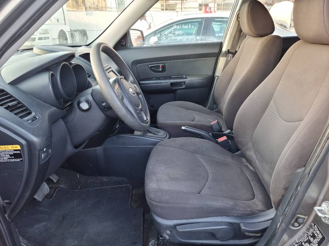 2013 KIA SOUL — 218840 Miles — Lot 125478 — Souq - Marhaba Auctions Used Cars - Image 8