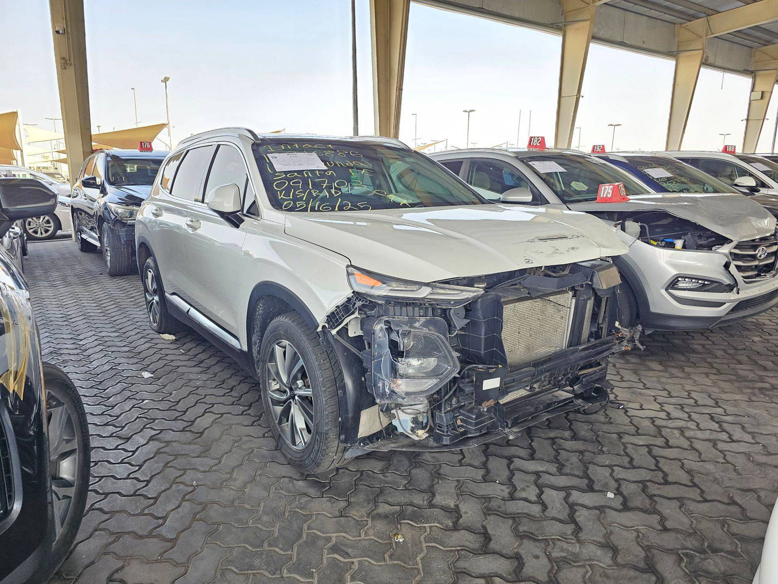 2019 HYUNDAI SANTA FE — 144788 KM — Lot 12316886 — Souq - Marhaba Auctions Used Cars - Image 4