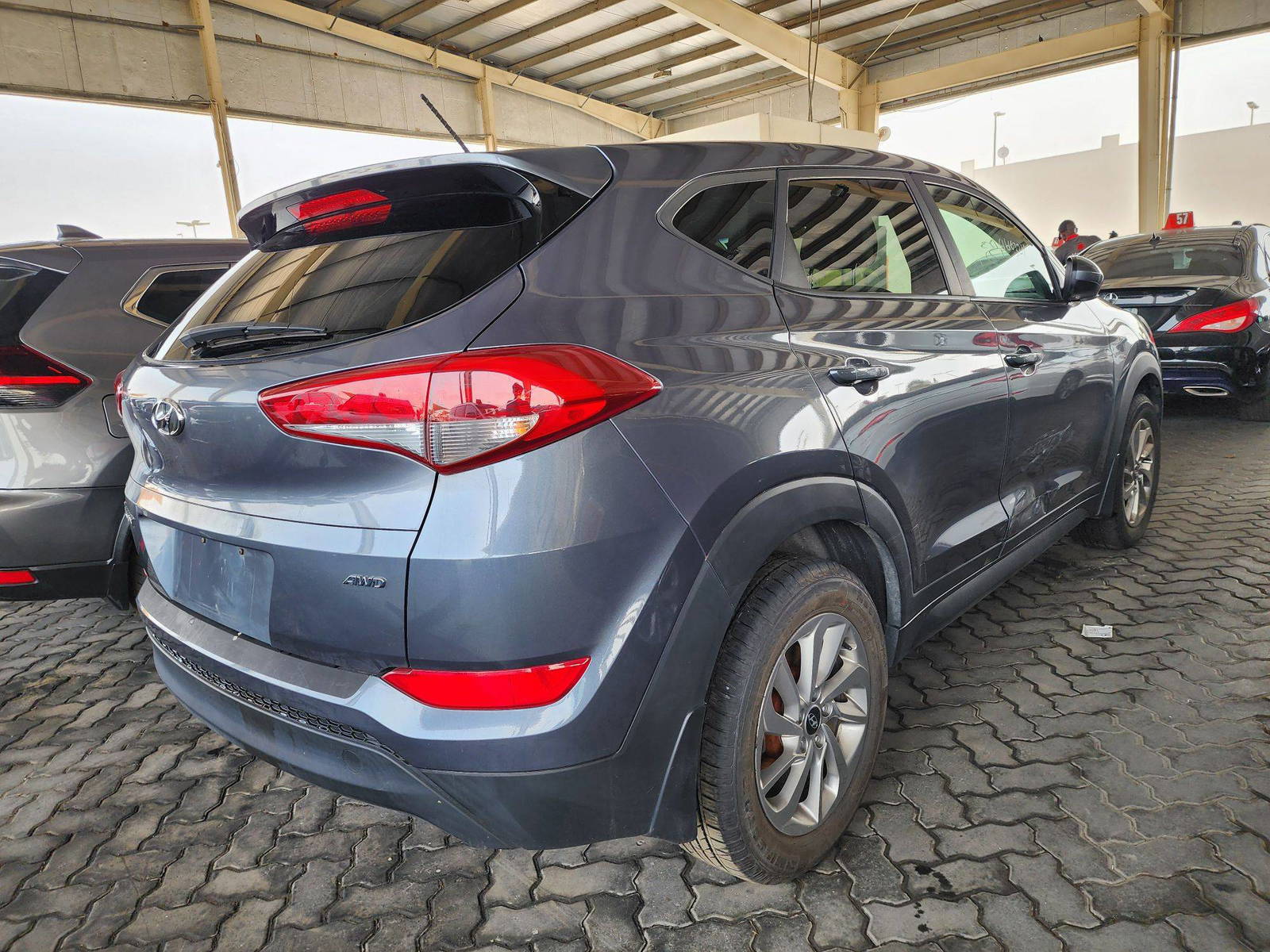 2018 HYUNDAI TUCSON — 113048 Miles — Lot 60584 — Souq - Marhaba Auctions Used Cars - Image 3