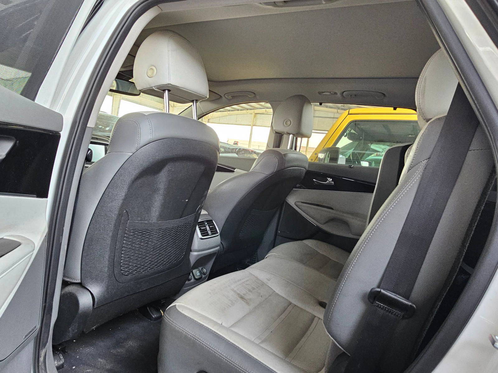 KIA SORENTO 2019 - Marhaba Auction Used Cars - Image 5