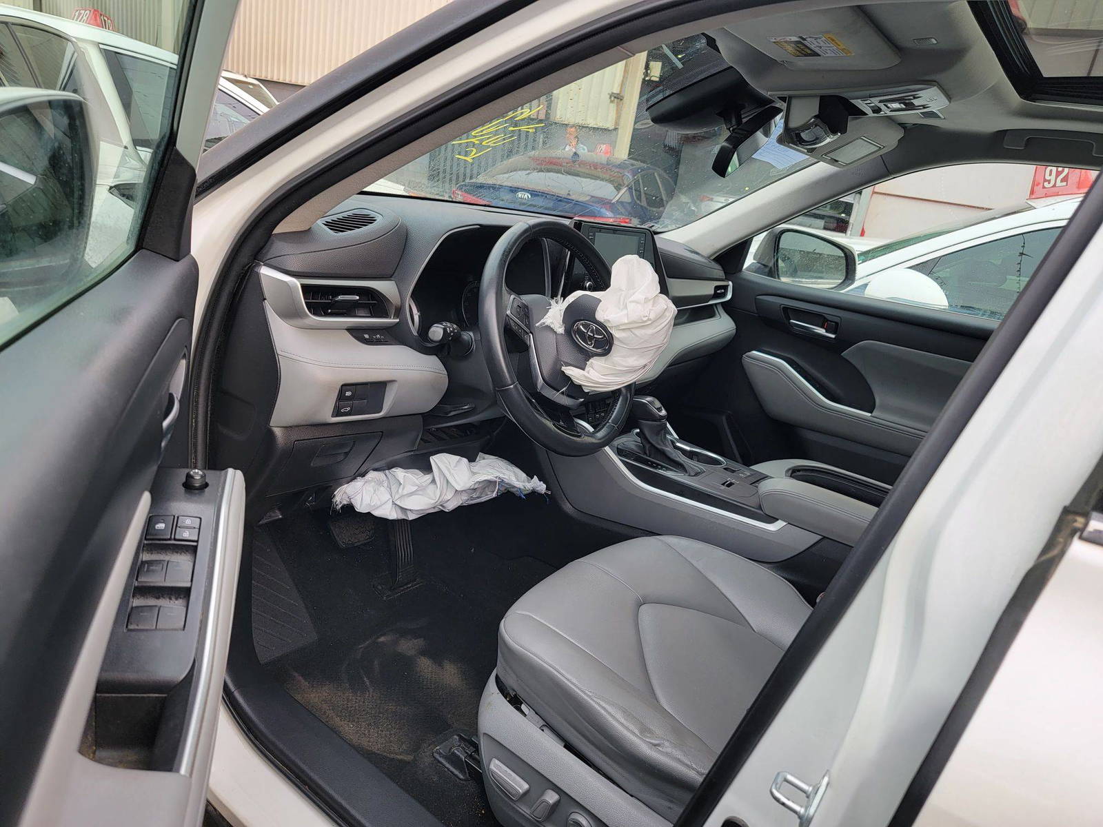 TOYOTA HIGHLANDER 2021 - Marhaba Auction Used Cars - Image 7