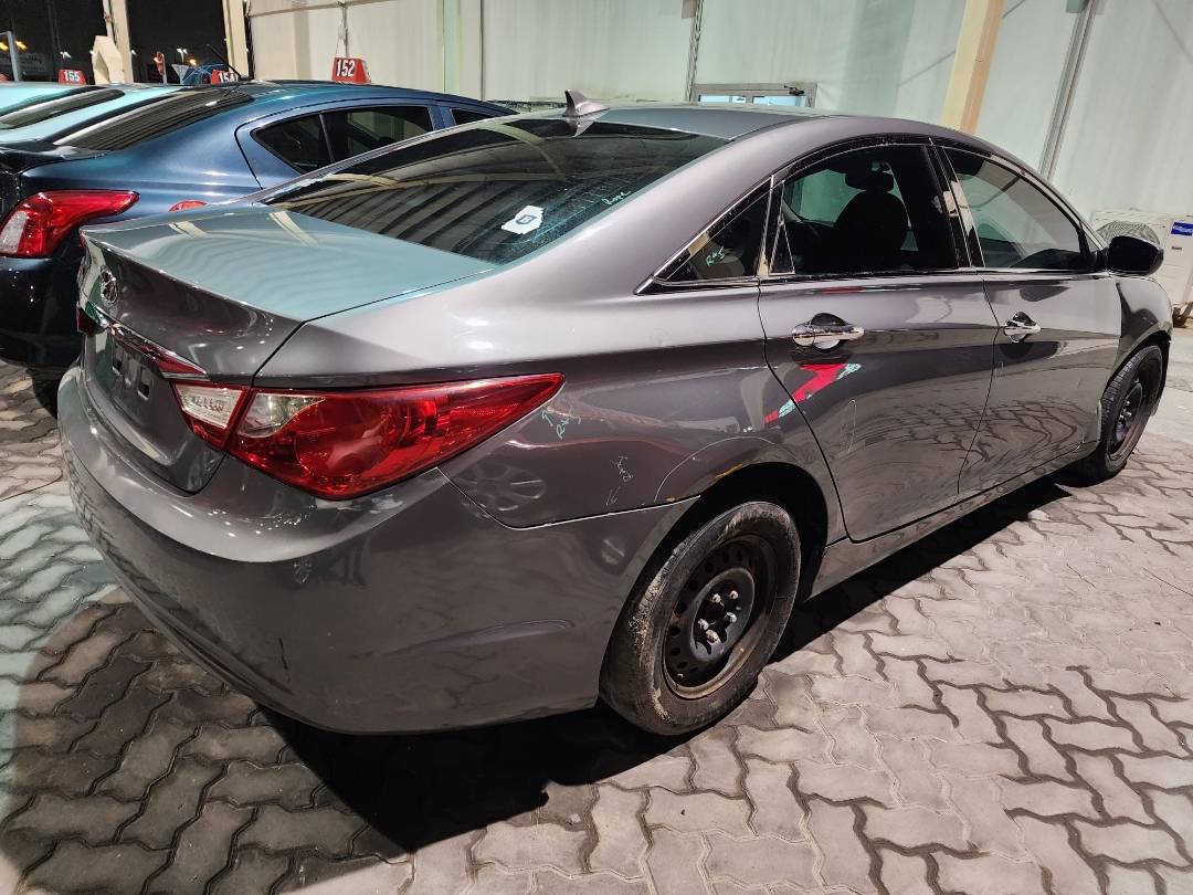 HYUNDAI SONATA 2011 - Marhaba Auction Used Cars - Image 7
