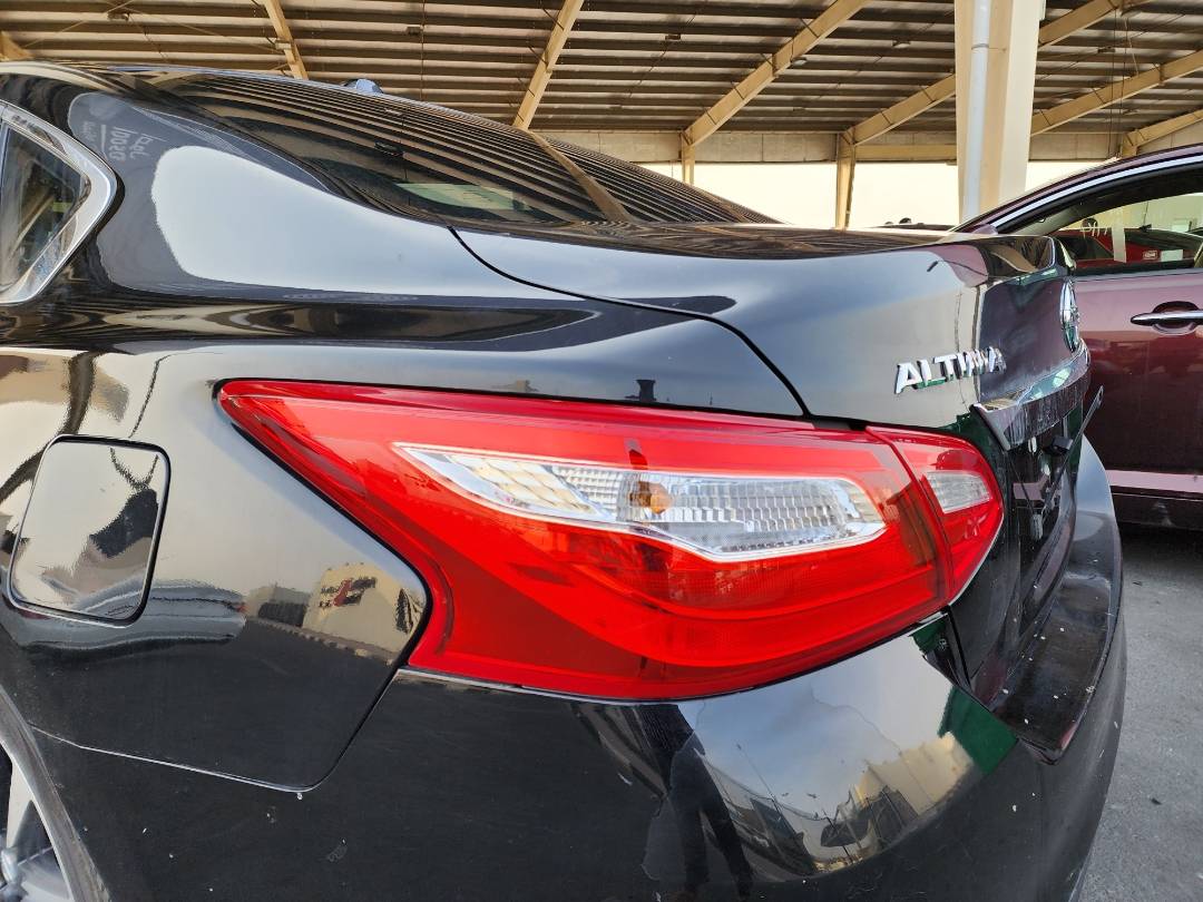 2017 NISSAN ALTIMA — 141661 Miles — Lot 43591504 — Souq - Marhaba Auctions Used Cars - Image 9
