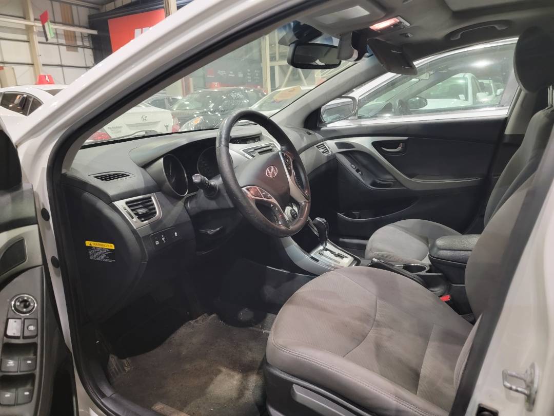 2012 HYUNDAI ELANTRA — 226097 KM — Lot H084774 — Main - Marhaba Auctions Used Cars - Image 6