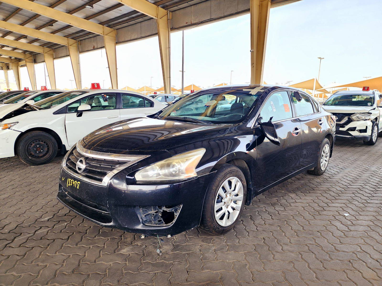 2015 NISSAN ALTIMA — 181558 KM — Lot 24164 — Souq - Marhaba Auctions Used Cars - Image 5