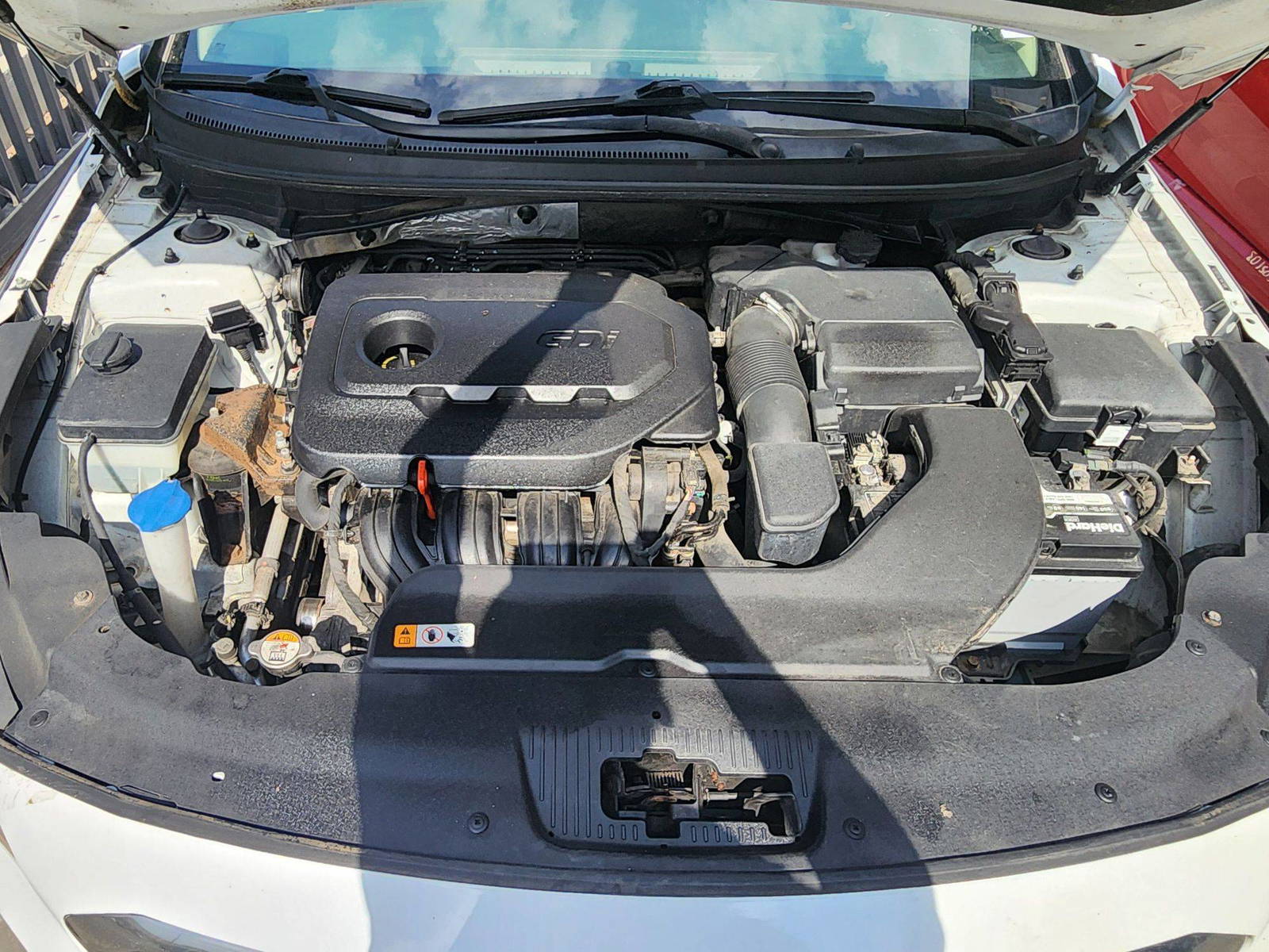 2015 HYUNDAI SONATA — 107521 Miles — Lot 48578 — Al Quoz - Marhaba Auctions Used Cars - Image 11