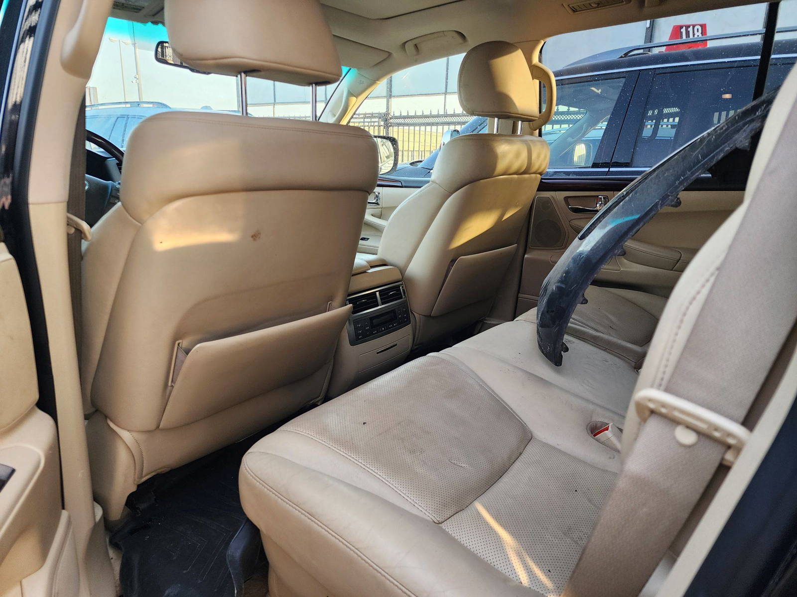 LEXUS LX 570 2010 - Marhaba Auction Used Cars - Image 7