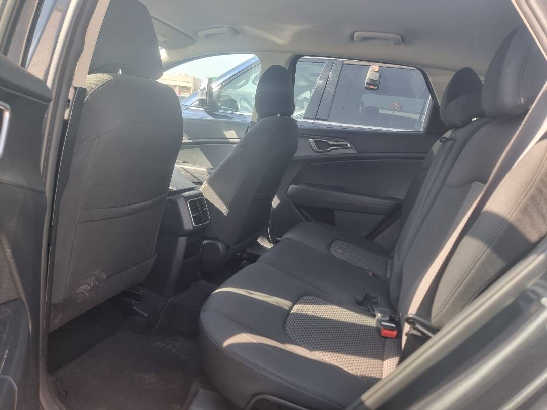 2023 KIA SPORTAGE — 20522 Miles — Lot 7038438 — Souq - Marhaba Auctions Used Cars - Image 6