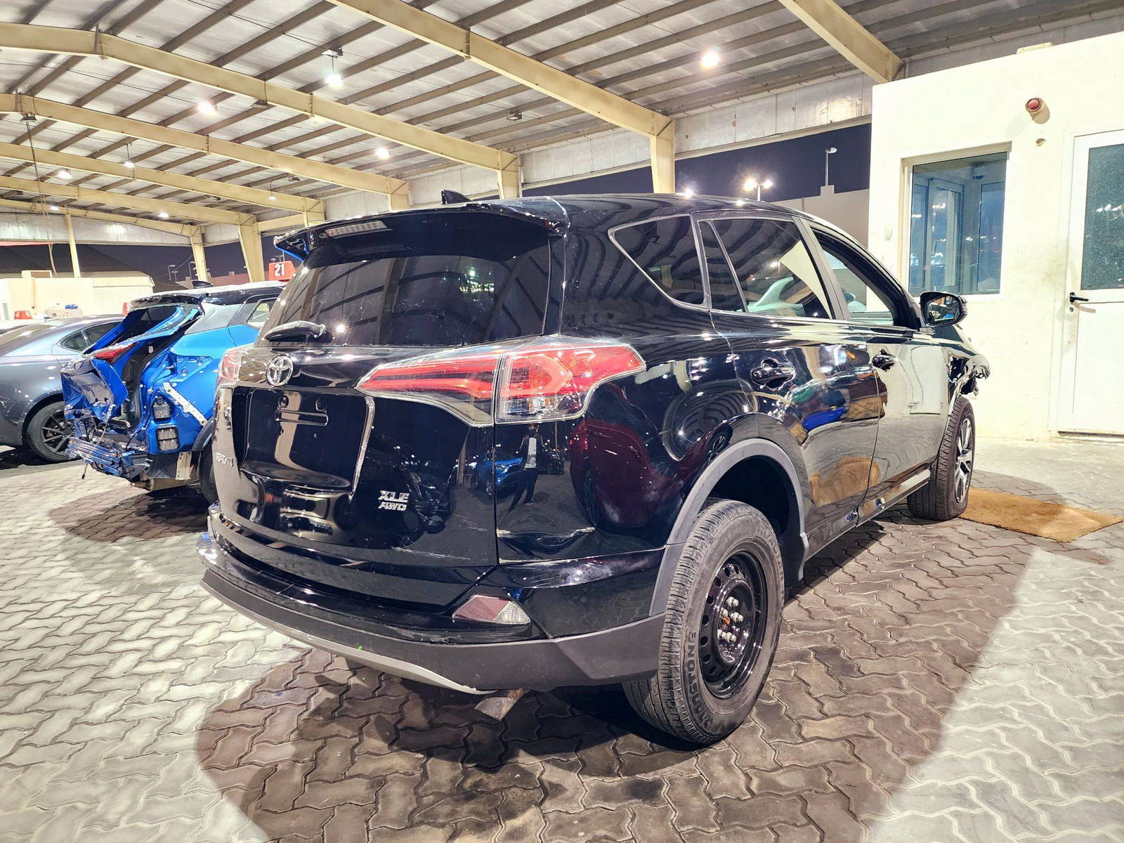 2018 TOYOTA RAV4 — 77875 Miles — Lot JW788407 — Souq - Marhaba Auctions Used Cars - Image 3