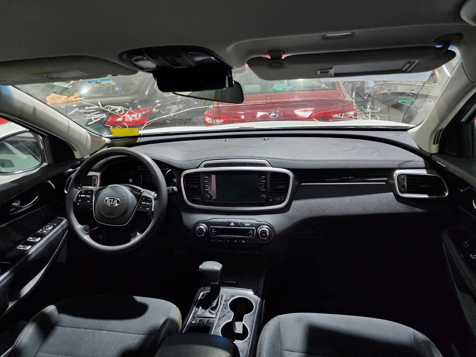 2019 KIA SORENTO — 138496 Miles — Lot 89735 — Al Quoz - Marhaba Auctions Used Cars - Image 8