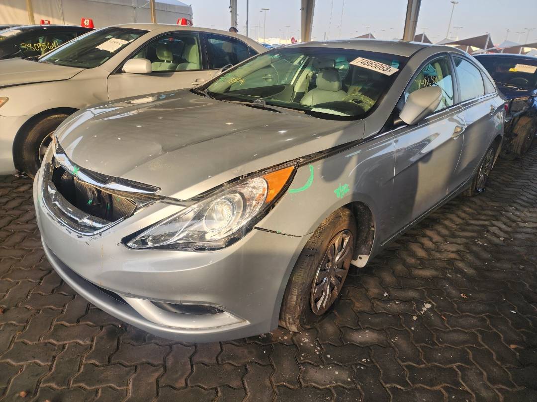 2012 HYUNDAI SONATA — 114582 Miles — Lot H395807 - Marhaba Auctions Used Cars - Image 4
