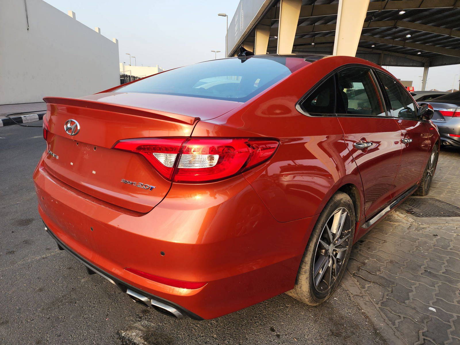2015 HYUNDAI SONATA — 143087 Miles — Lot 37813 — Souq - Marhaba Auctions Used Cars - Image 3