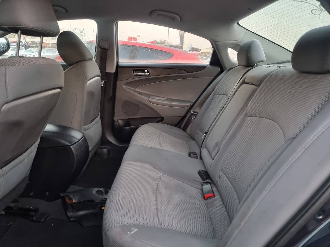 2014 HYUNDAI SONATA — 169791 Miles — Lot 215487 — Ind. 12 - Marhaba Auctions Used Cars - Image 6