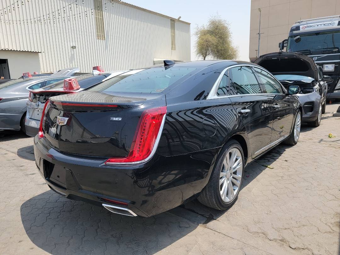 2019 CADILLAC XTS — 25500 KM — Lot 1079 — Main - Marhaba Auctions Used Cars - Image 3