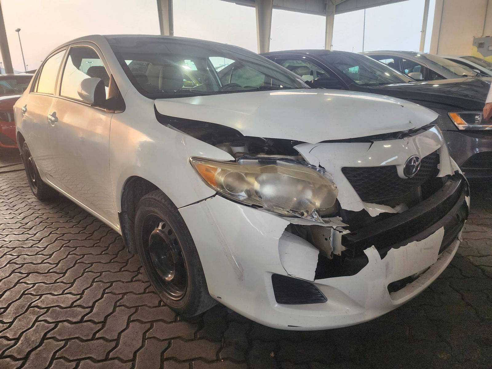 2009 TOYOTA COROLLA — 194274 KM — Lot 099796 — Main - Marhaba Auctions Used Cars - Image 4