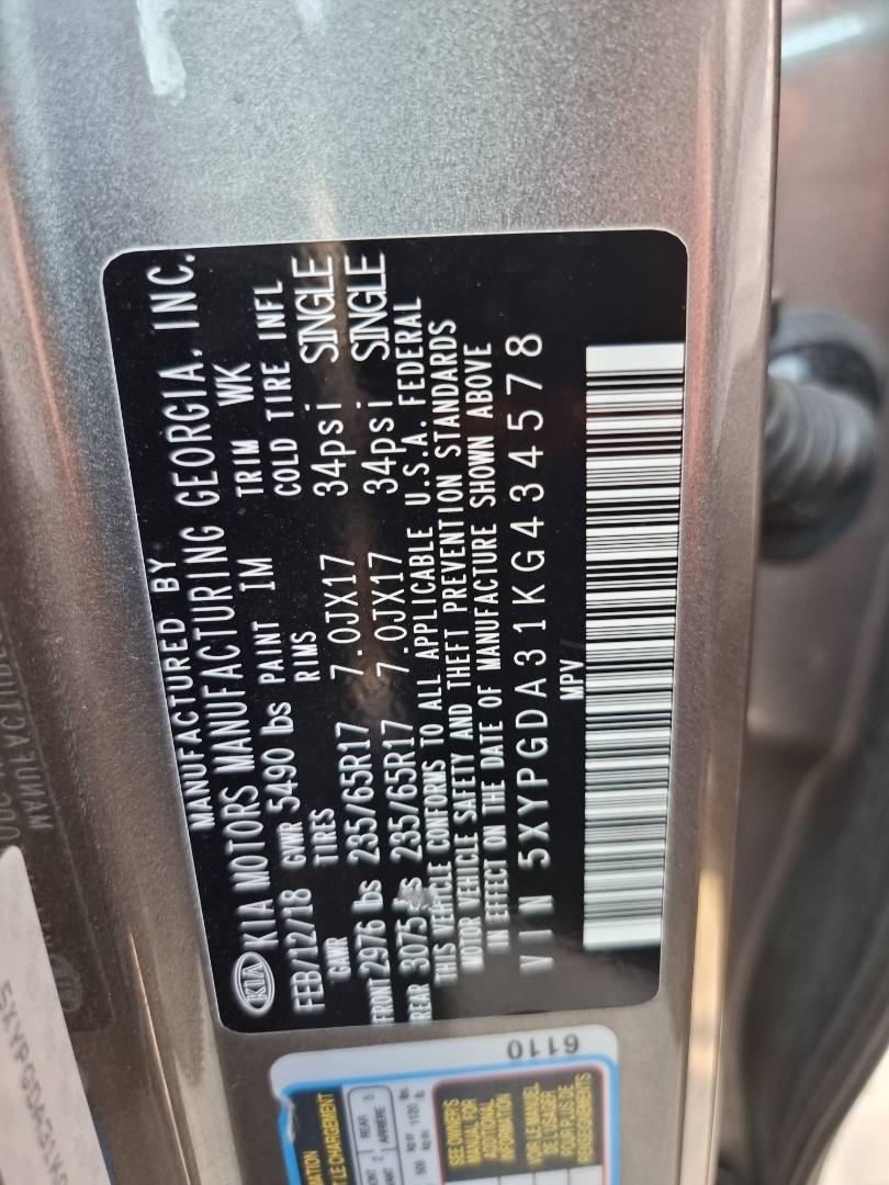 2019 KIA SORENTO — 85221 Miles — Lot 125487 — Souq - Marhaba Auctions Used Cars - Image 9