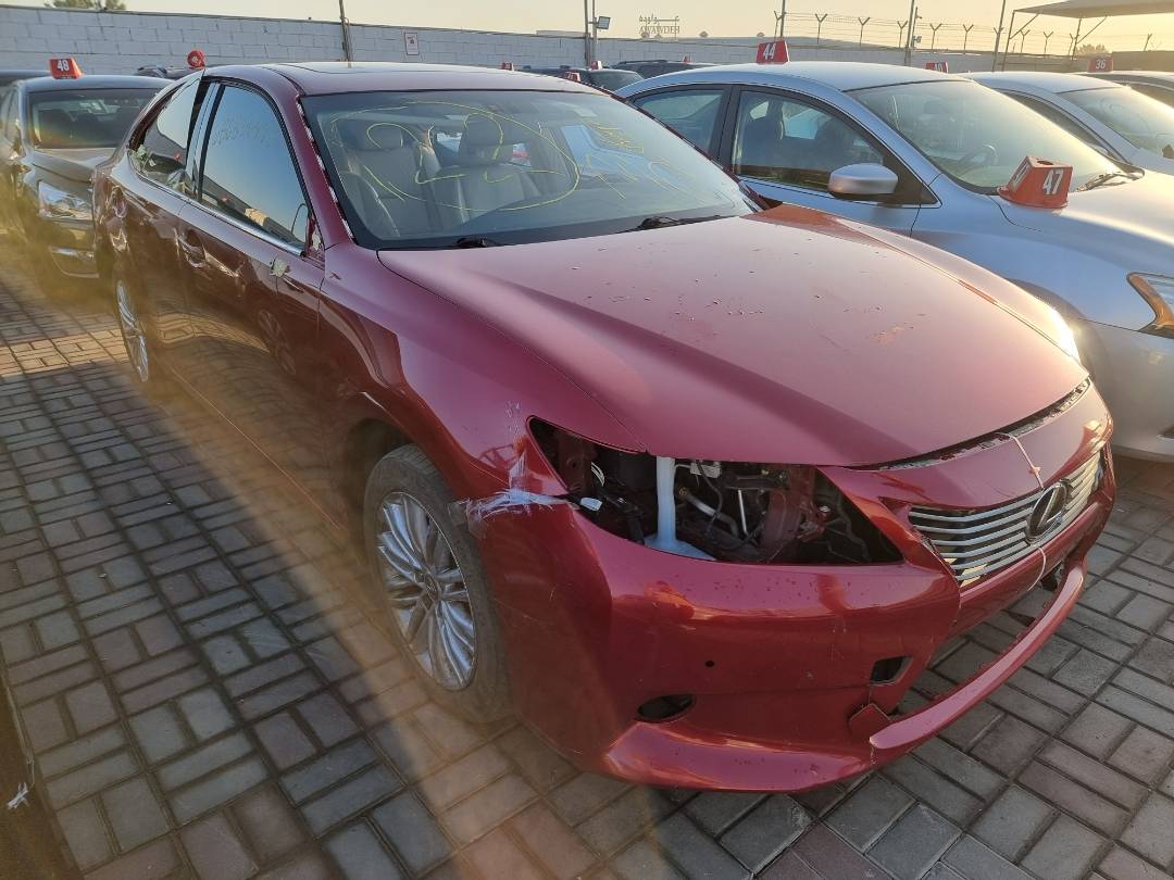 2015 LEXUS ES 350 — 82550 Miles — Lot 68685644 — Main - Marhaba Auctions Used Cars - Image 4