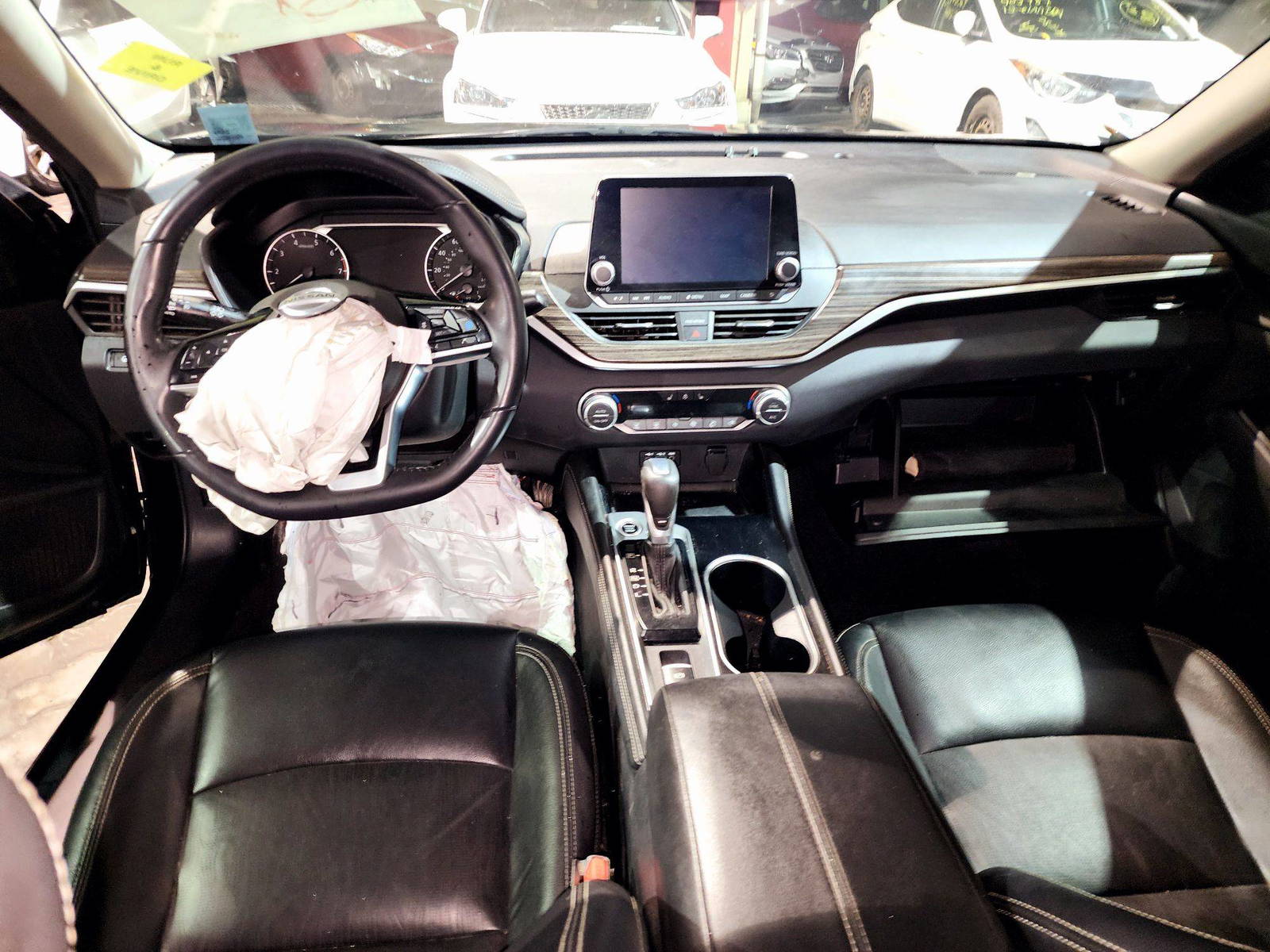 2021 NISSAN ALTIMA — 66852 Miles — Lot 40646063 — Souq - Marhaba Auctions Used Cars - Image 7