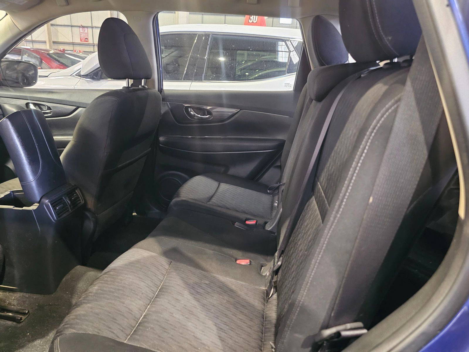 NISSAN ROGUE 2018 - Marhaba Auction Used Cars - Image 10
