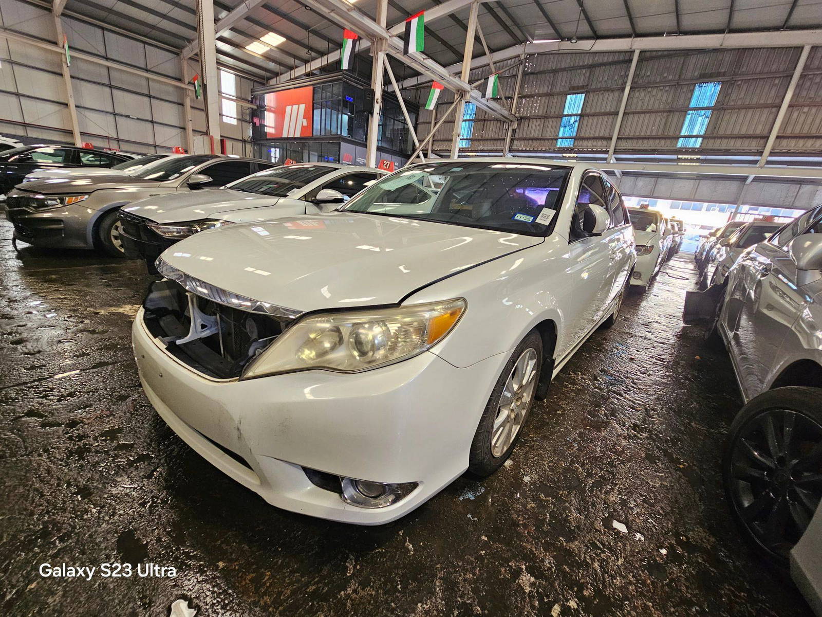2012 TOYOTA AVALON — 164178 Miles — Lot 43617693 — Main - Marhaba Auctions Used Cars - Image 3