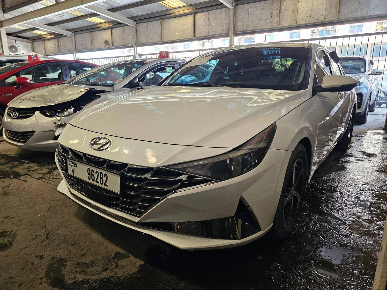 2022 HYUNDAI ELANTRA — 117255 KM — Lot NU015710 — Main - Marhaba Auctions Used Cars - Image 4
