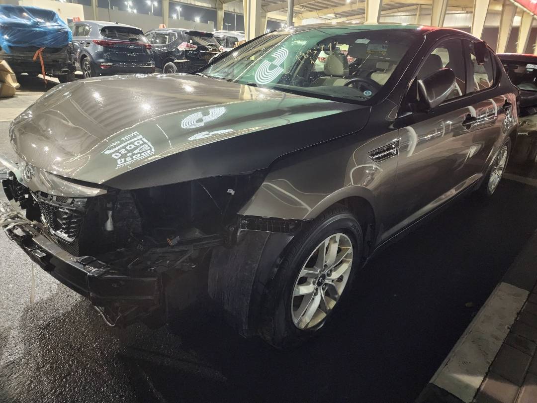 2011 KIA OPTIMA — 99283 Miles — Lot 38292617 - Marhaba Auctions Used Cars - Image 5