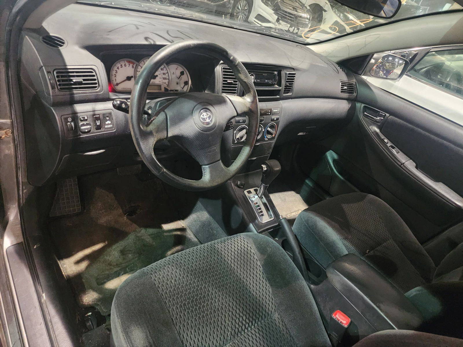 2008 TOYOTA COROLLA — 196275 Miles — Lot 71306303 - Marhaba Auctions Used Cars - Image 4