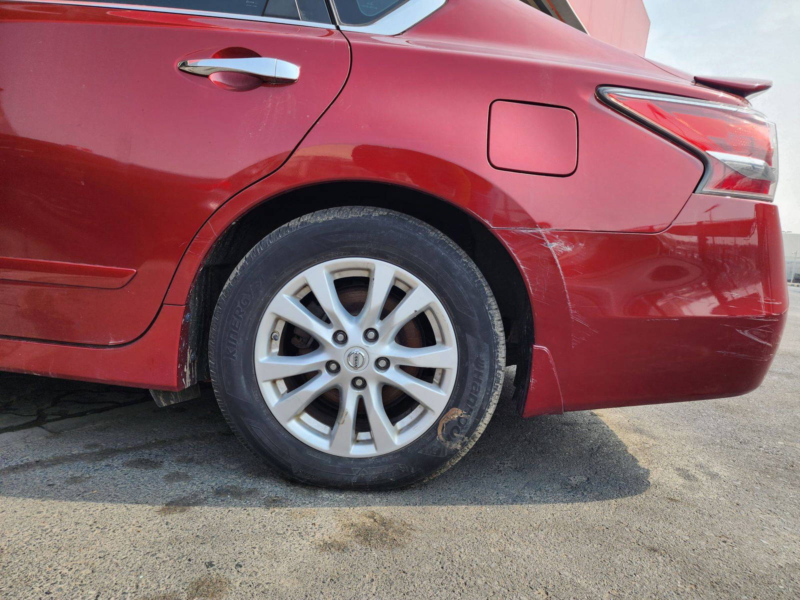2014 NISSAN ALTIMA — 162585 Miles — Lot 91809 — Souq - Marhaba Auctions Used Cars - Image 9