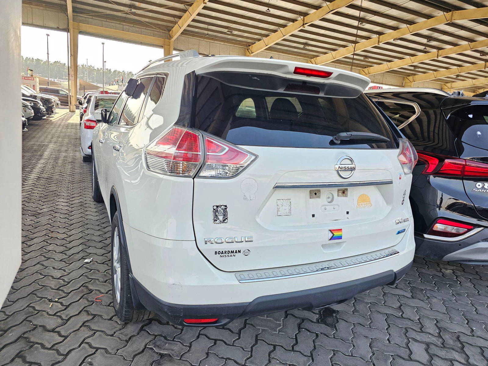 2014 NISSAN ROGUE — 158471 Miles — Lot 42856100 — Souq - Marhaba Auctions Used Cars - Image 3