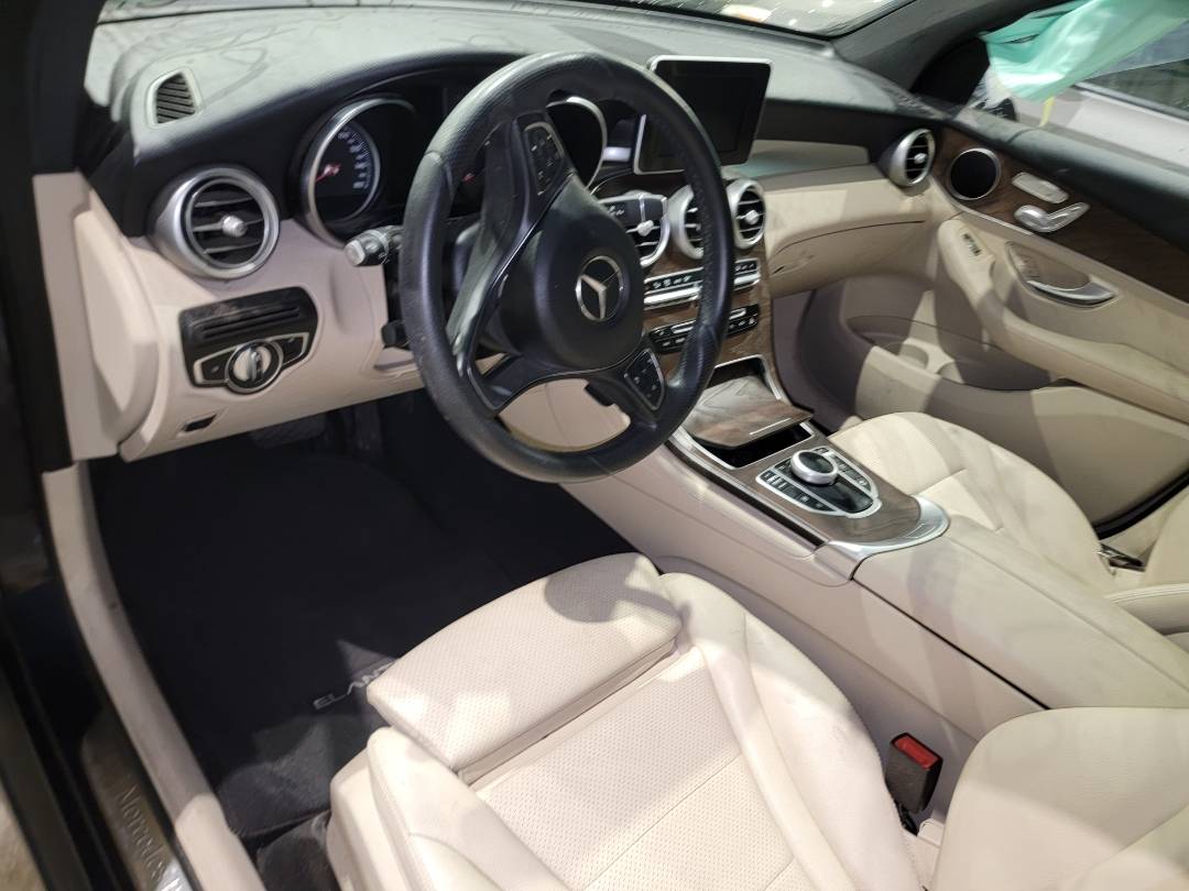 2018 MERCEDES BENZ GLC-300 — 60752 Miles — Lot 22121010 - Marhaba Auctions Used Cars - Image 9